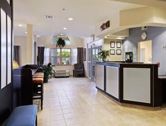 Microtel And Airport Hotel 3*